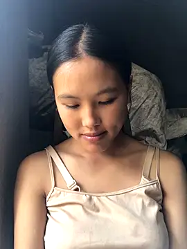 Mai lovely online show from 10/06/25, 04:46