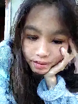 Mai lovely online show from 11/26/25, 09:53