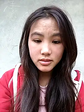 Mai lovely online show from 12/18/25, 05:12