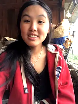 Mai lovely online show from 11/02/25, 02:38