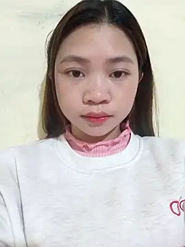 Mayy1 online show from 12/19/25, 01:20