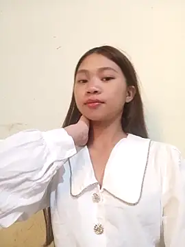 Mayy1 online show from 10/23/25, 01:48