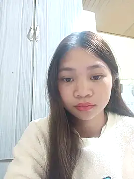 Mayy1 online show from 10/24/25, 12:20