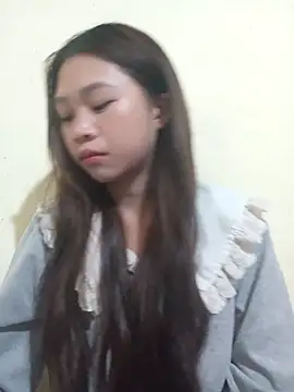 Mayy1 online show from 12/04/25, 02:10