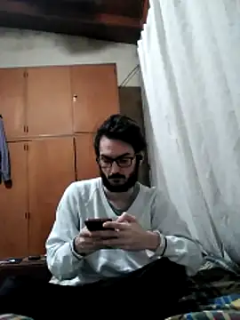 Snapshot of Fefede97_ chatting on 05/12/26, 02:01 Fefede97 online show from 05/12/26, 02:01