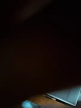 zkendell01 online show from 11/09/25, 06:39