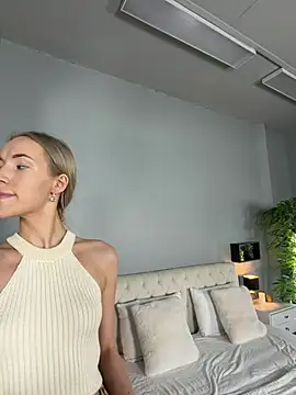 MaryDavies online show from 03/22/26, 07:32