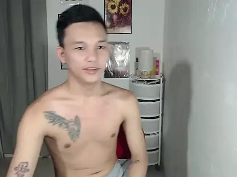 asianmonstercock05 online show from 10/20/25, 04:47