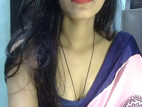 Snapshot of Lusty_Shreya_ chatting on 10/04/25, 05:53 Lusty Shreya  online show from 10/04/25, 05:53
