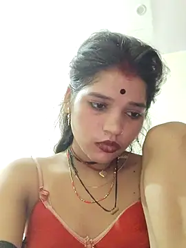 Snapshot of Mahek_love143 chatting on 06/07/26, 11:54 Mahek love143 online show from 06/07/26, 11:54