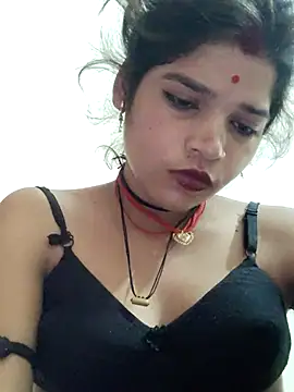 Snapshot of Mahek_love143 chatting on 07/04/26, 11:31 Mahek love143 online show from 07/04/26, 11:31