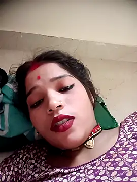 Snapshot of Mahek_love143 chatting on 06/01/26, 11:10 Mahek love143 online show from 06/01/26, 11:10