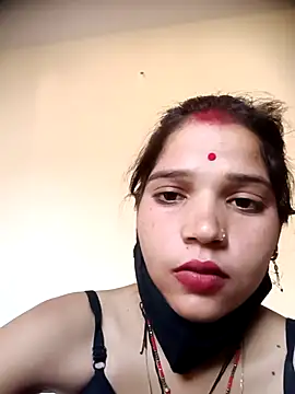 Snapshot of Mahek_love143 chatting on 05/30/26, 04:08 Mahek love143 online show from 05/30/26, 04:08