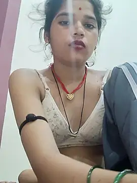 Snapshot of Mahek_love143 chatting on 07/12/26, 10:21 Mahek love143 online show from 07/12/26, 10:21