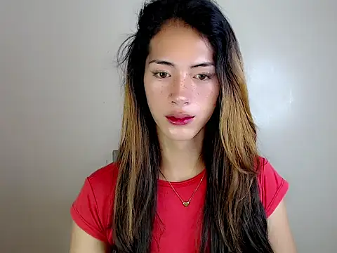 Snapshot of ashley_bombshell chatting on 10/17/25, 08:21 ashley bombshell online show from 10/17/25, 08:21