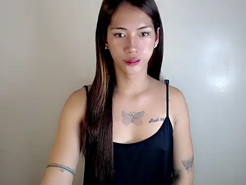 Snapshot of ashley_bombshell chatting on 02/17/26, 10:07 ashley bombshell online show from 02/17/26, 10:07