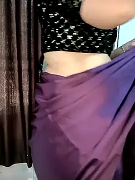 Snapshot of Marathi_Ashu1 chatting on 06/14/26, 06:47 Marathi Ashu1 online show from 06/14/26, 06:47