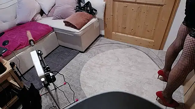 SexyCindyCD online show from 10/28/25, 06:29