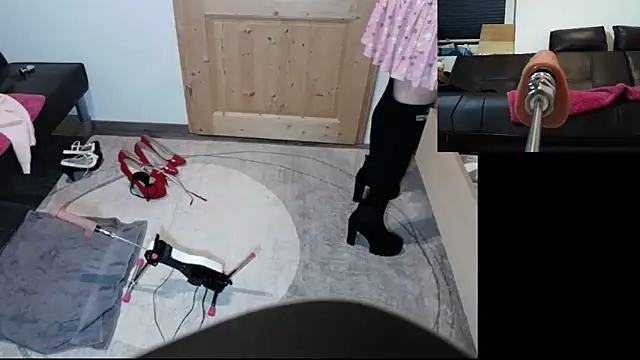 Snapshot of SexyCindyCD chatting on 10/13/25, 06:20 SexyCindyCD online show from 10/13/25, 06:20