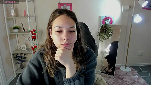 Al1ice Moures online show from 01/13/26, 01:53