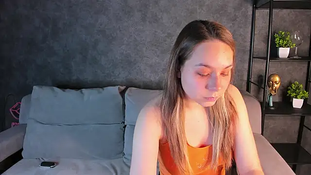 Al1ice Moures online show from 10/15/25, 09:50