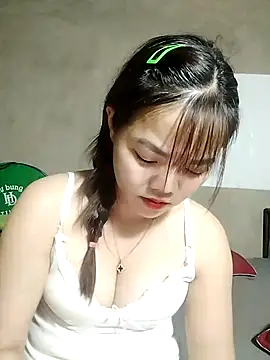 Meomeo-meo online show from 10/20/25, 12:45