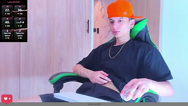 Skinny batman online show from 10/24/25, 04:50