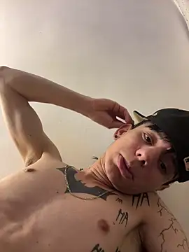 Skinny batman online show from 03/06/26, 08:42