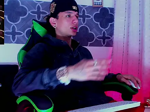 Skinny batman online show from 12/03/25, 10:31