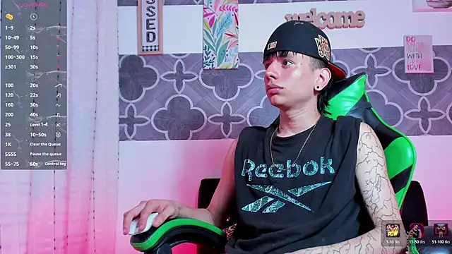 Skinny batman online show from 12/20/25, 11:29