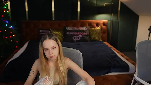 Luchi Sun online show from 12/19/25, 11:23