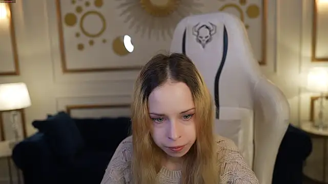 Luchi Sun online show from 11/03/25, 11:14