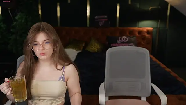 Luchi Sun online show from 01/08/26, 11:27