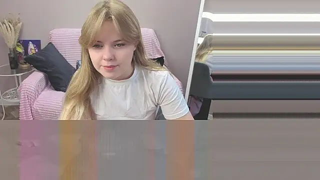 Snapshot of Melissa_199 chatting on 10/16/25, 07:16 Melissa 199 online show from 10/16/25, 07:16