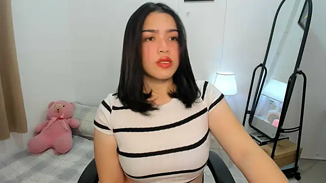 Snapshot of BubbbleButtDemi chatting on 10/24/25, 01:15 BubbbleButtDemi online show from 10/24/25, 01:15
