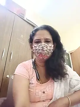 Snapshot of tamil_Boomika chatting on 07/15/26, 02:40 tamil Boomika online show from 07/15/26, 02:40