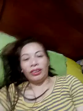 Snapshot of suka-bae chatting on 10/11/25, 06:03 suka-bae online show from 10/11/25, 06:03