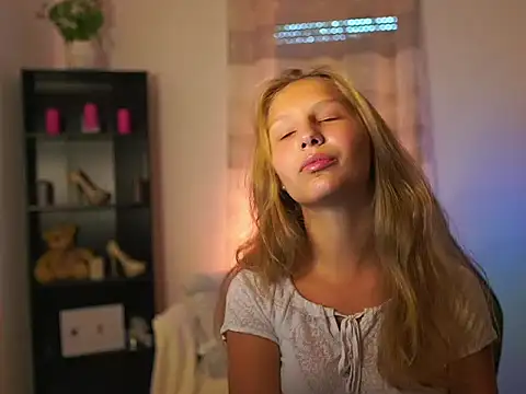 emmie murray online show from 09/26/25, 12:56