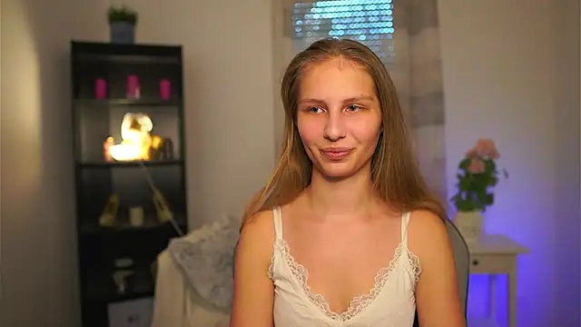 emmie murray online show from 04/22/26, 01:40