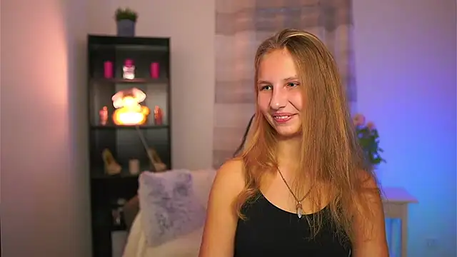 emmie murray online show from 11/14/25, 02:21