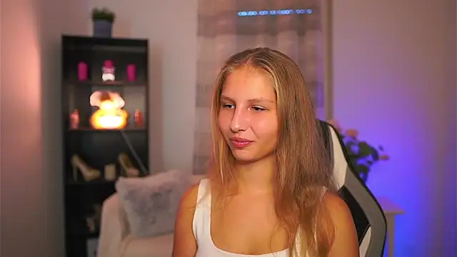 emmie murray online show from 10/17/25, 01:02