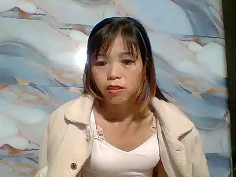 Snapshot of Jane_volv chatting on 10/23/25, 10:41 Jane volv online show from 10/23/25, 10:41