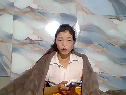 Snapshot of Jane_volv chatting on 11/21/25, 02:32 Jane volv online show from 11/21/25, 02:32