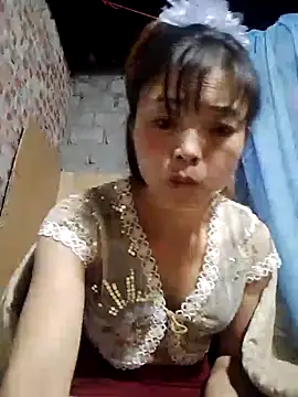 Snapshot of Jane_volv chatting on 10/28/25, 02:49 Jane volv online show from 10/28/25, 02:49