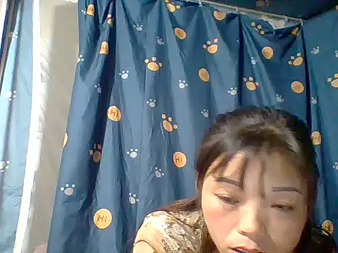 Snapshot of Jane_volv chatting on 10/18/25, 01:46 Jane volv online show from 10/18/25, 01:46