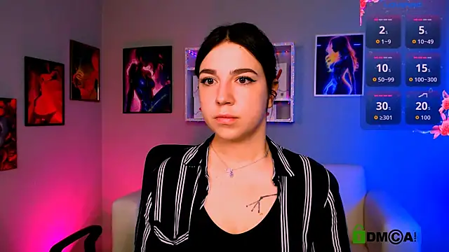justcamila  online show from 10/15/25, 11:40
