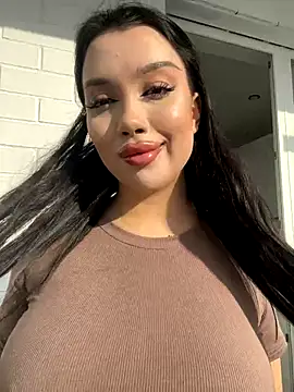 kiss Lissa online show from 11/30/25, 09:32