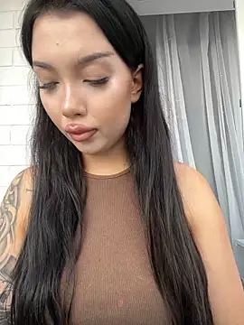 kiss Lissa online show from 11/29/25, 11:43