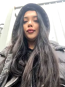 kiss Lissa online show from 11/14/25, 10:19