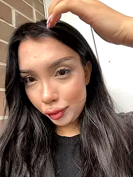 kiss Lissa online show from 11/04/25, 11:58